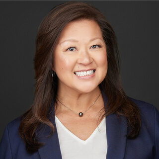 Mimi Hall - Instructor Bio